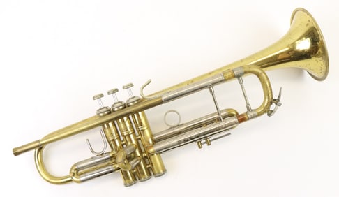 Vincent Bach Stradivarius Model 37 Trumpet with Case