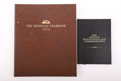Franklin Mint Sterling Silver Medallic Yearbook 1974 and Bicentennial Medals