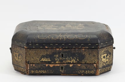 19th Century Chinese Export Lacquer Sewing Box