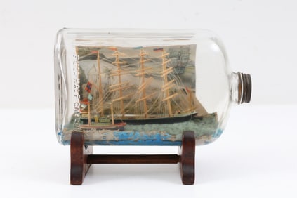 Diorama Ship in a Bottle