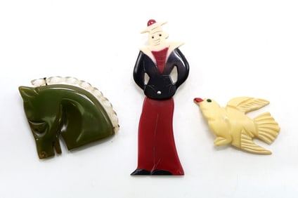 Vintage Bakelite and Lucite Brooches