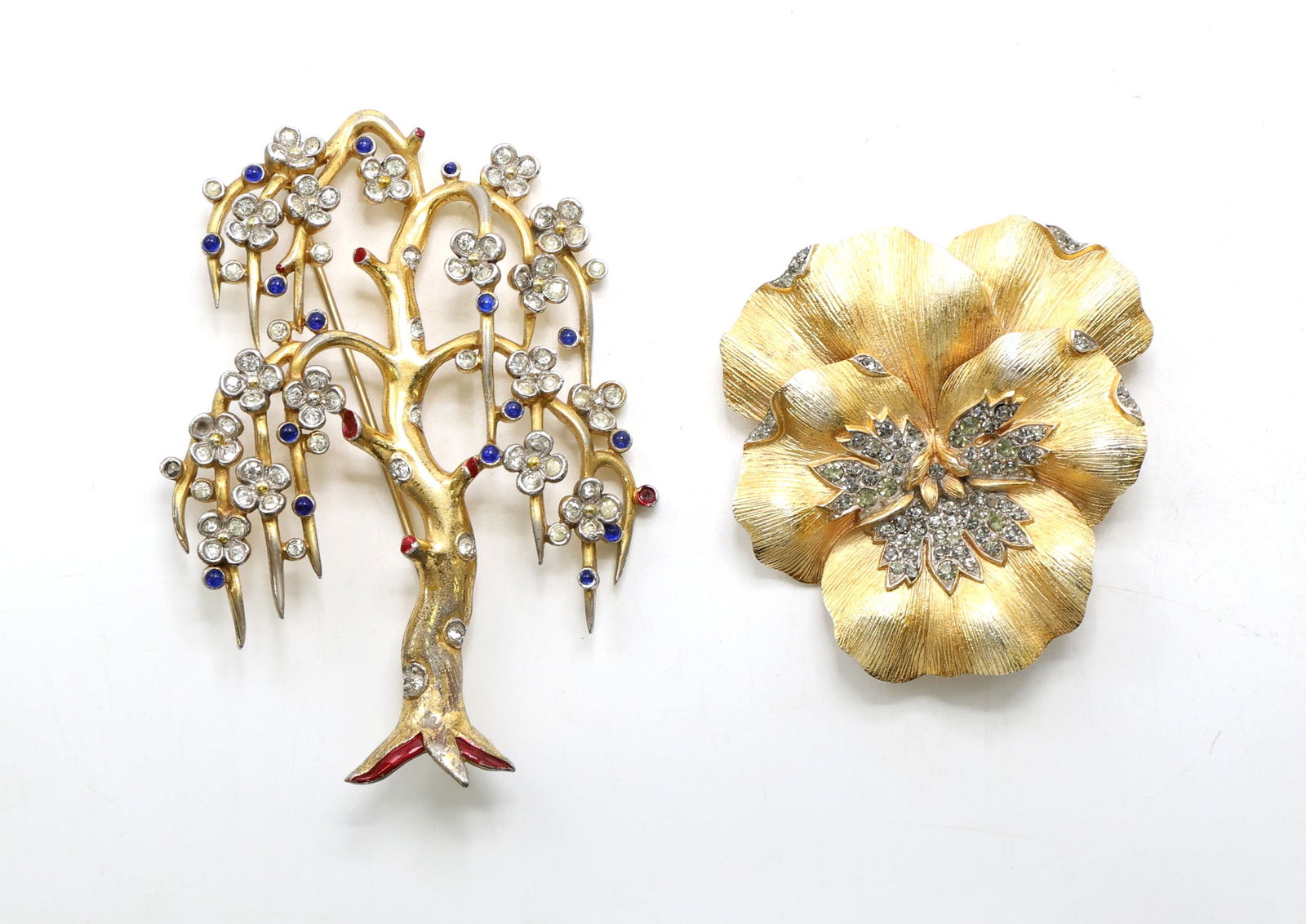 Trifari Gold-Tone Floral and Tree Brooches (1 of 7)