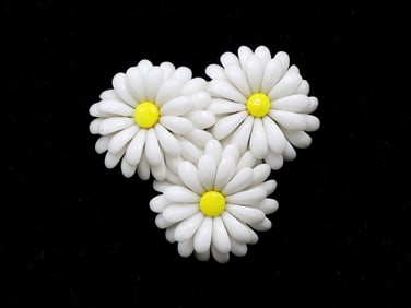 Miriam Haskell Daisy Motif Brooch