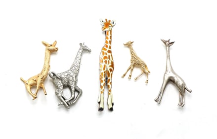 Giraffe Brooches