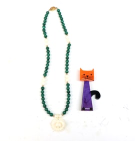 Pavone Cat Brooch and Malachite Bead Necklace