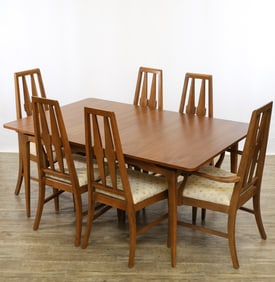 Young Manufacturing Dining Suite