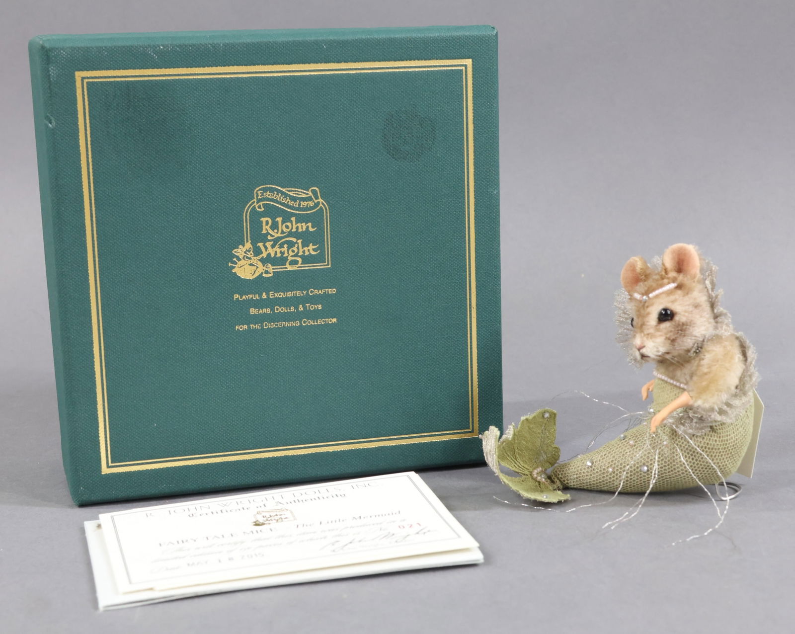 R. JOHN WRIGHT: MIB 3" 2015 Fairy Tale Mice - "The Little Mermaid", 021/150. COA. This lot is being sold AS IS.
