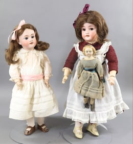 GERMAN BISQUE DOLLS.