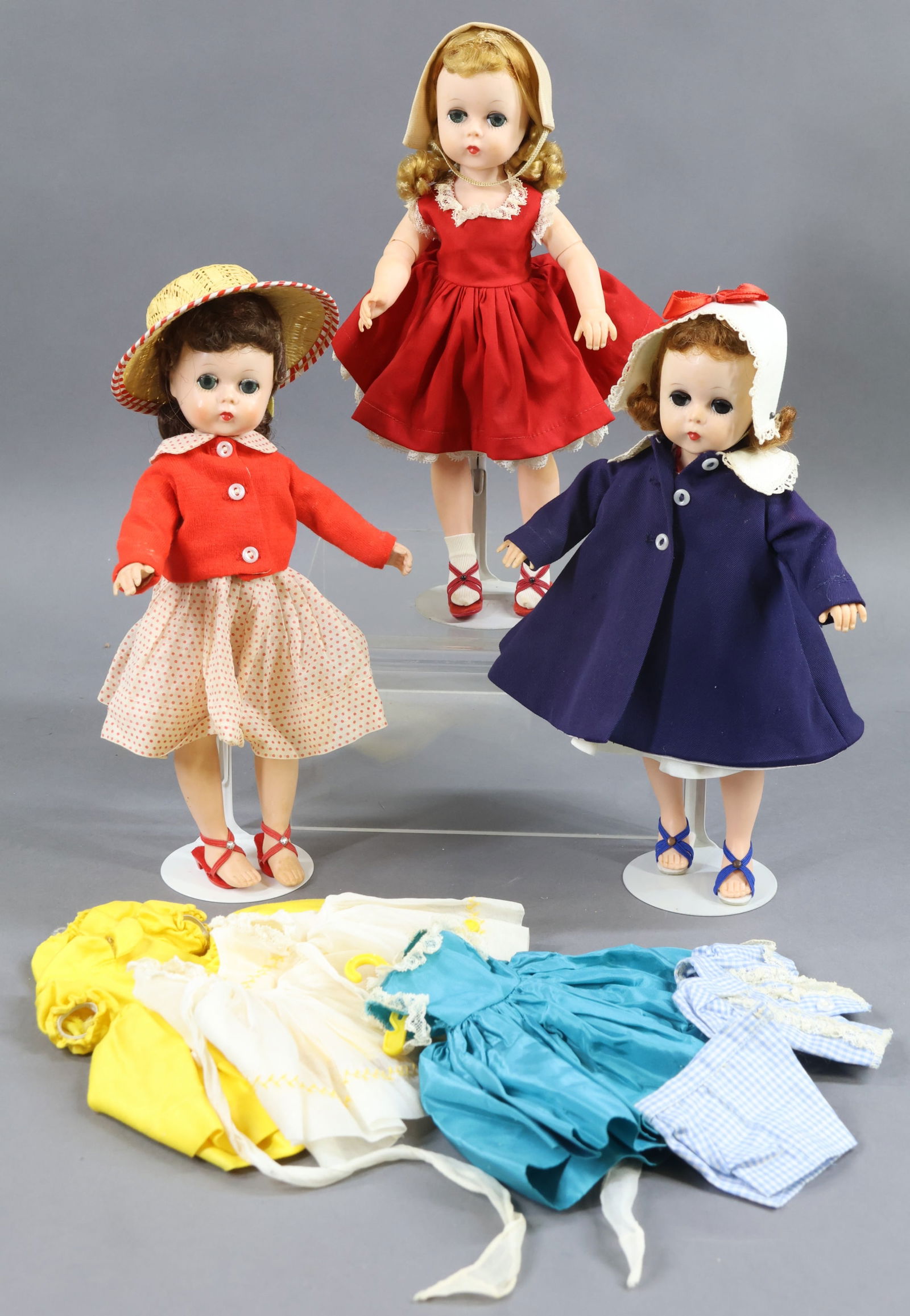 1950's-1960's DOLLS. (1 of 9)