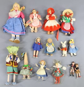 NOVELTY DOLLS.