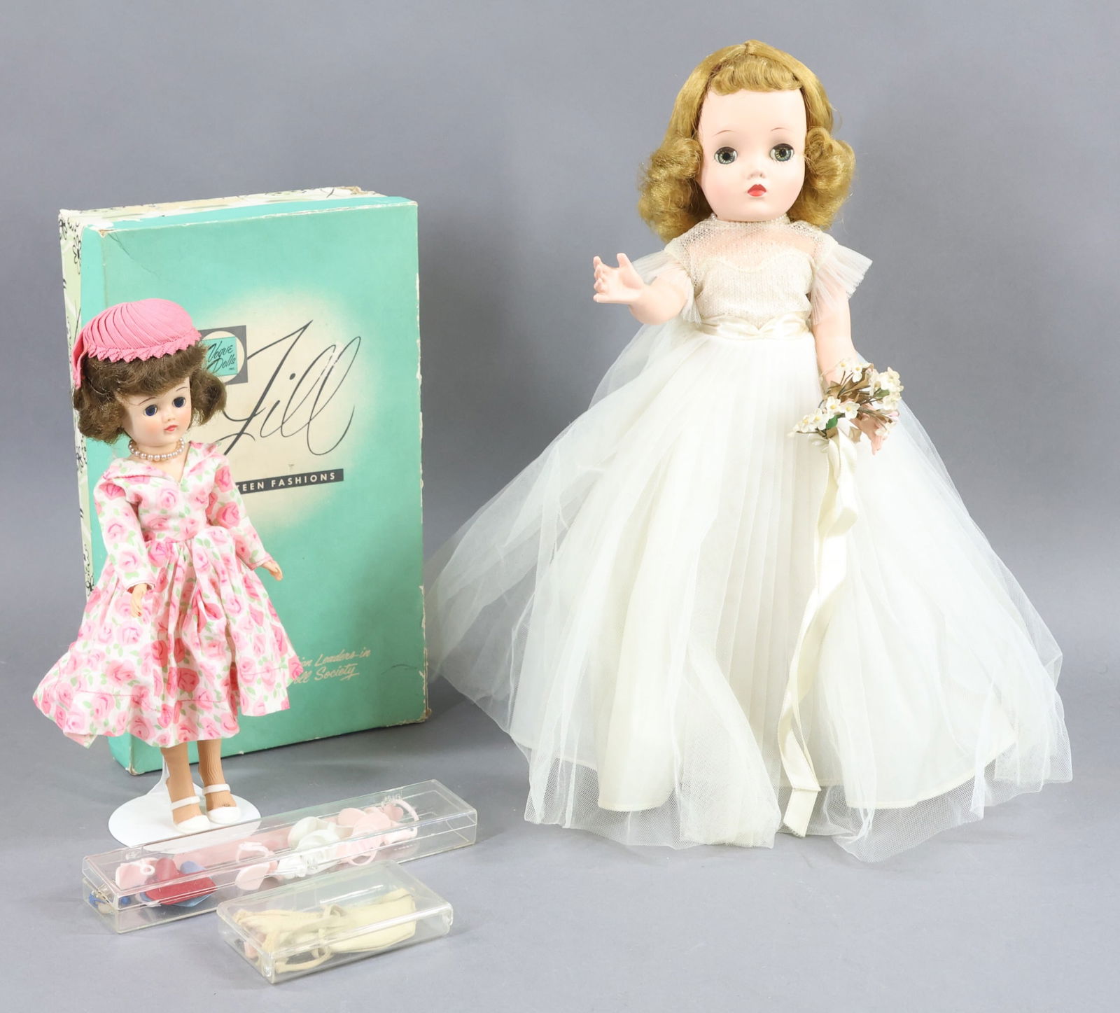 1950's-1970's DOLLS. (1 of 11)