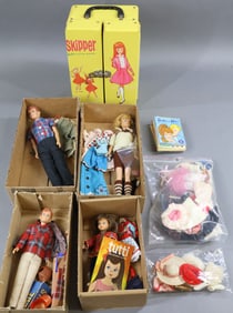 BARBIE FAMILY.