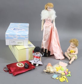 CONTEMPORARY /UFDC DOLLS.
