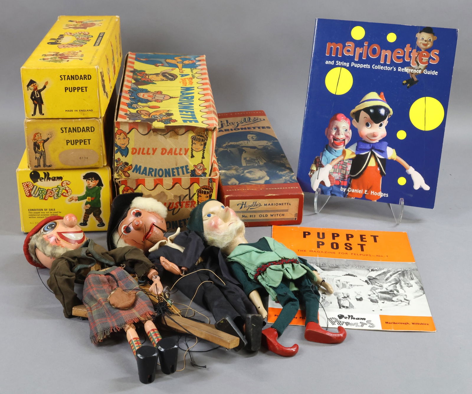 VINTAGE TOYS. (1 of 7)