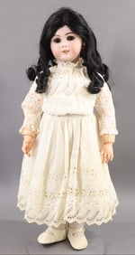 FRENCH/GERMAN BISQUE DOLLS.