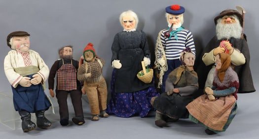 DOLLS REPRESENTING FOREIGN COUNTRIES.