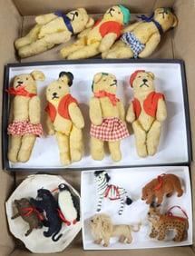 GERMAN BEARS/ANIMALS.