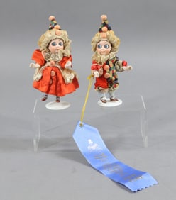 GOOGLY EYE DOLLS.