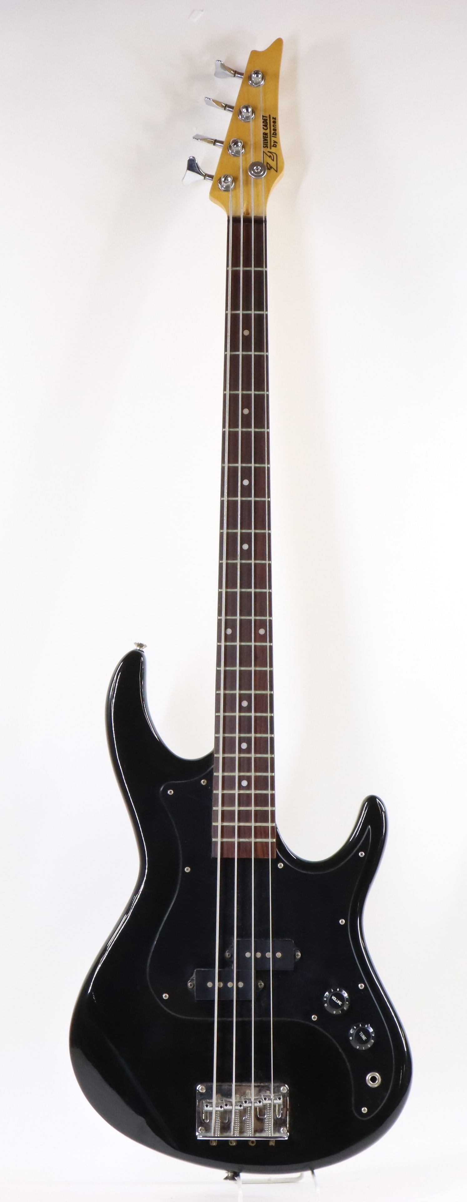 Ibanez Silver Cadet Electric Bass (1 of 14)