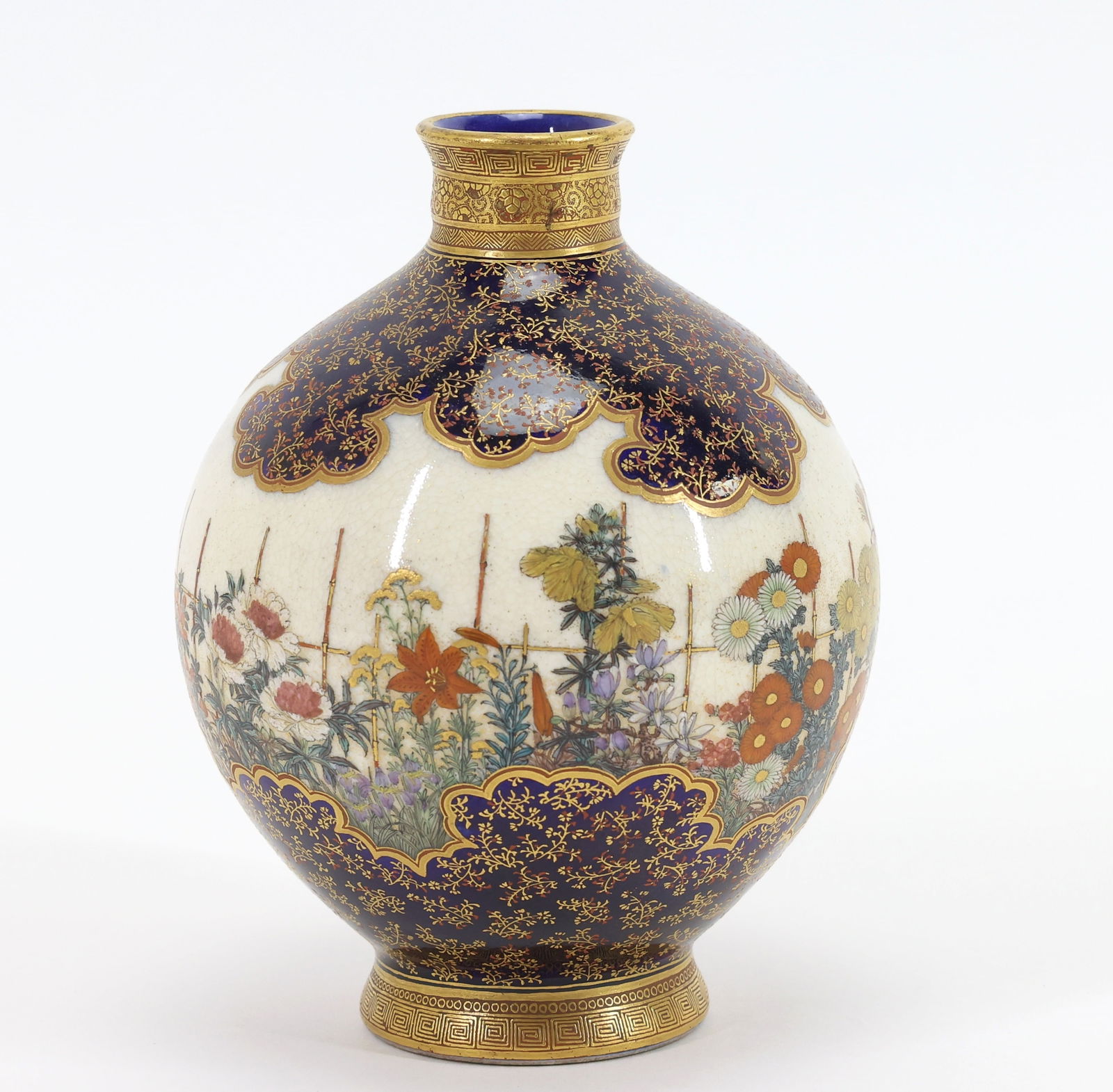 Sozan for Kinkozan Japanese Satsuma Pottery Vase (1 of 10)