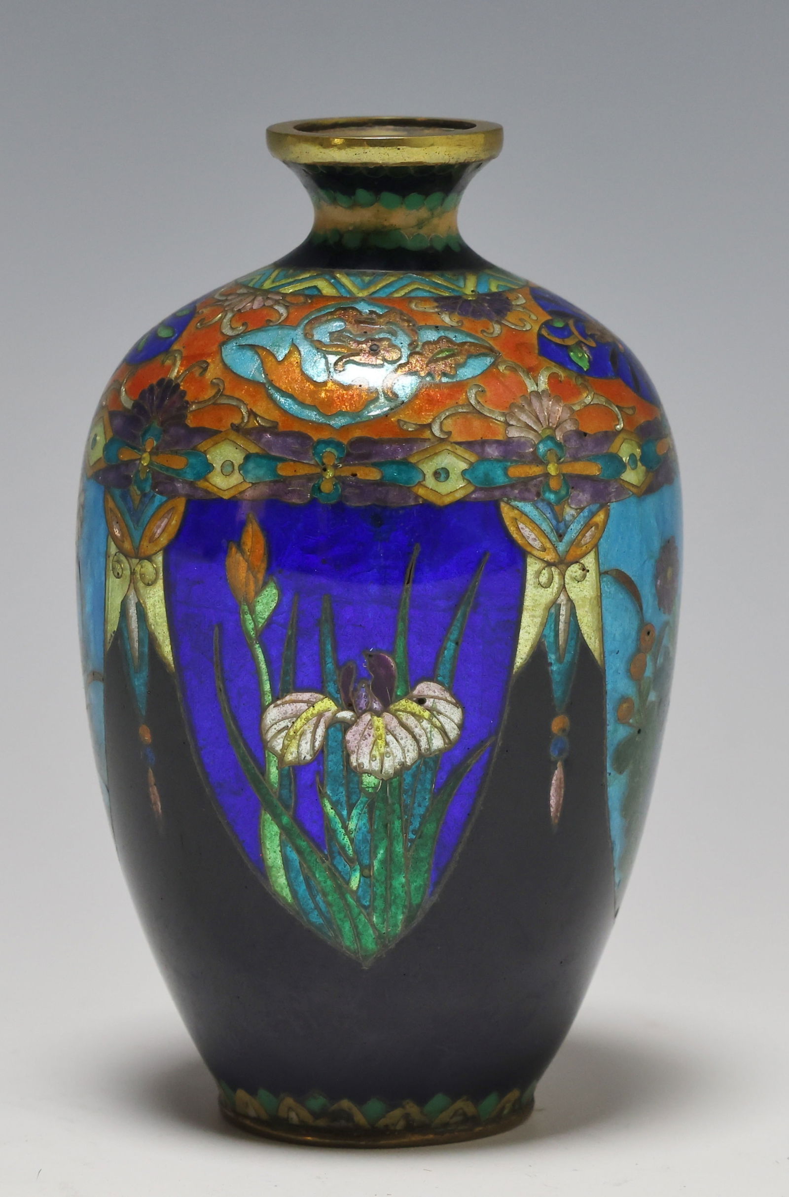 Saito Japanese Ginbari Cloisonne Vase (1 of 8)