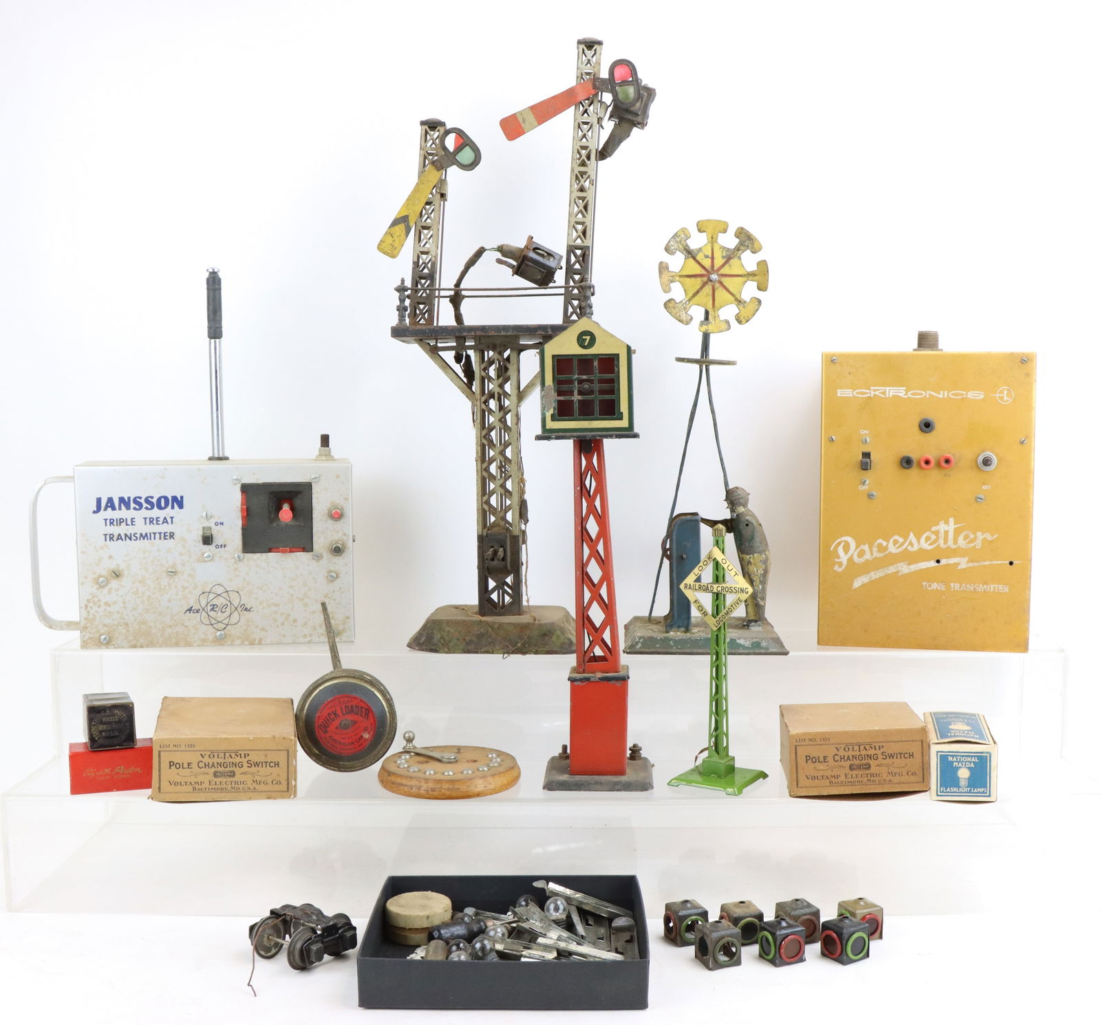 Train Signals and Accessories (1 of 11)