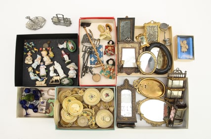 Miniature Doll Housewares and Figurines