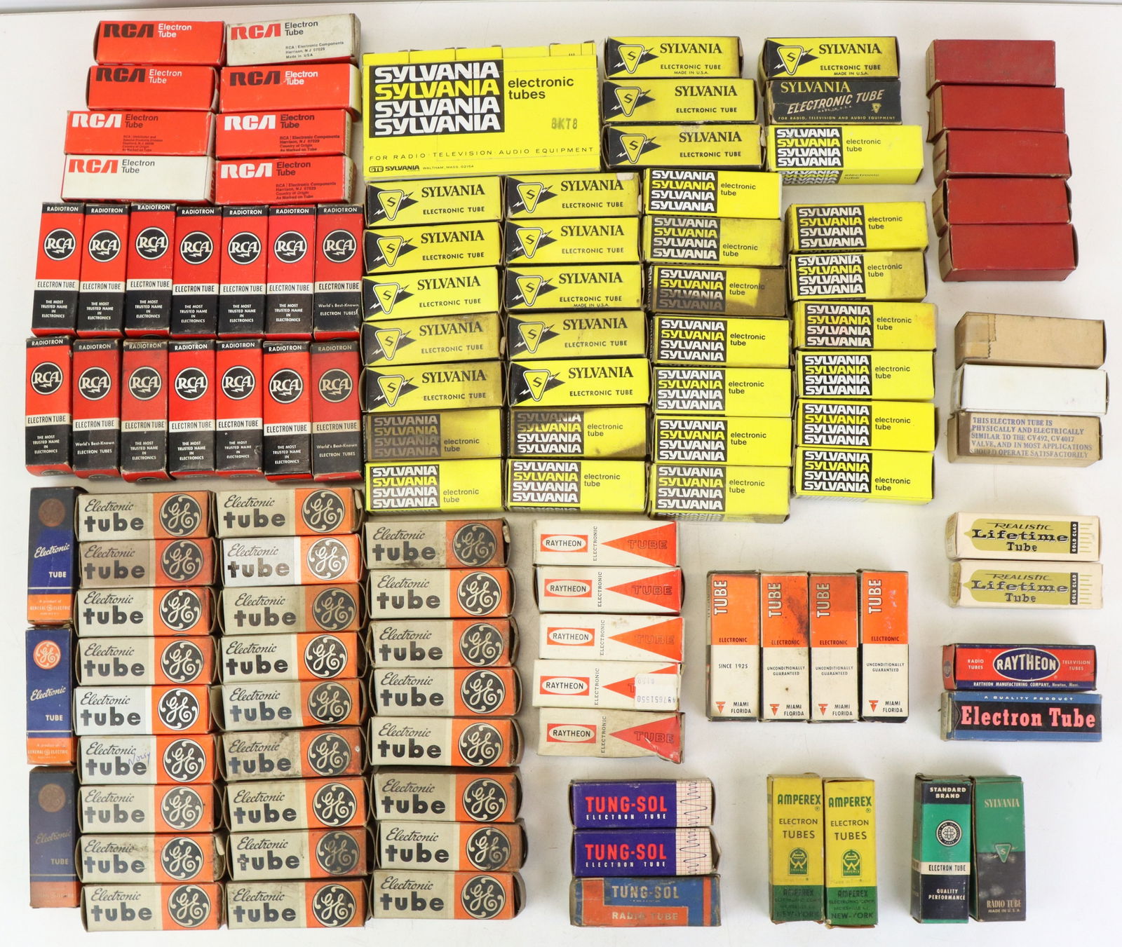 Vintage Vacuum Tubes (1 of 16)