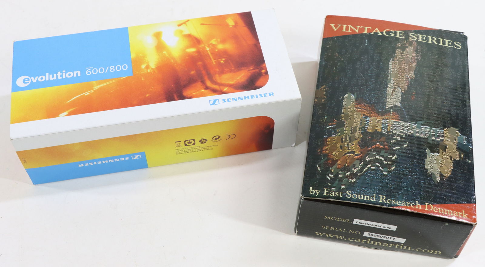 Sennheiser Microphone and Carl Martin Compressor (1 of 8)