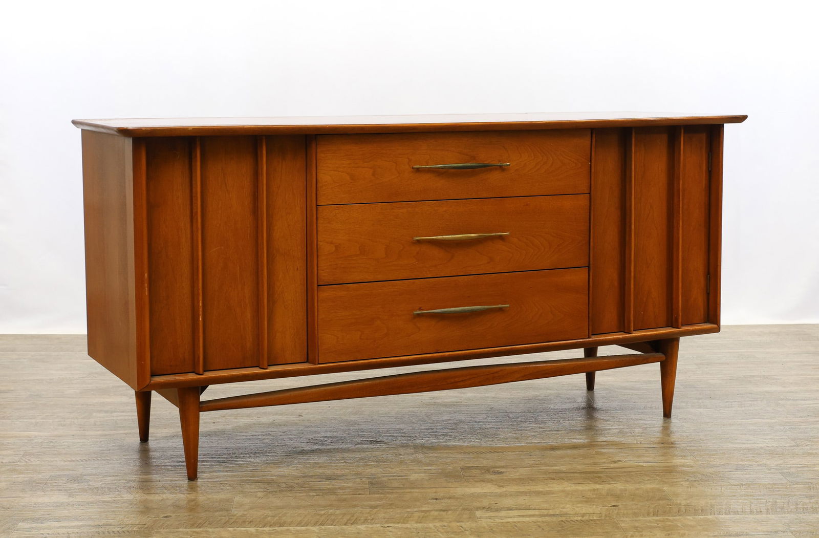 Kent Coffey "Foreteller" Dresser (1 of 15)