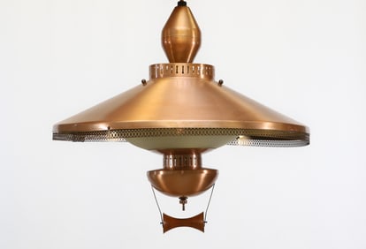 Pull-Down Light Fixture