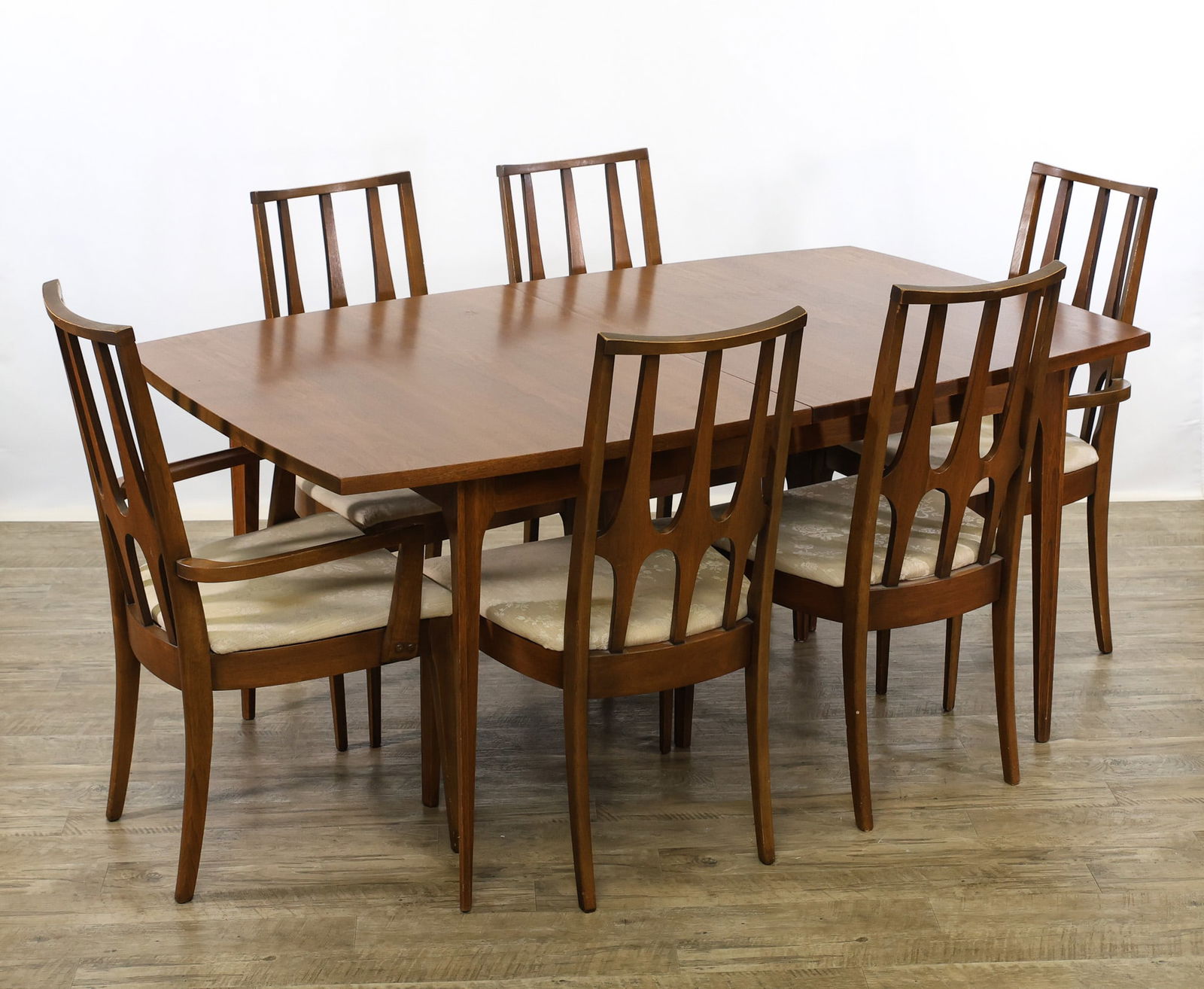 Broyhill "Brasilia" Dining Table and Chairs (1 of 20)