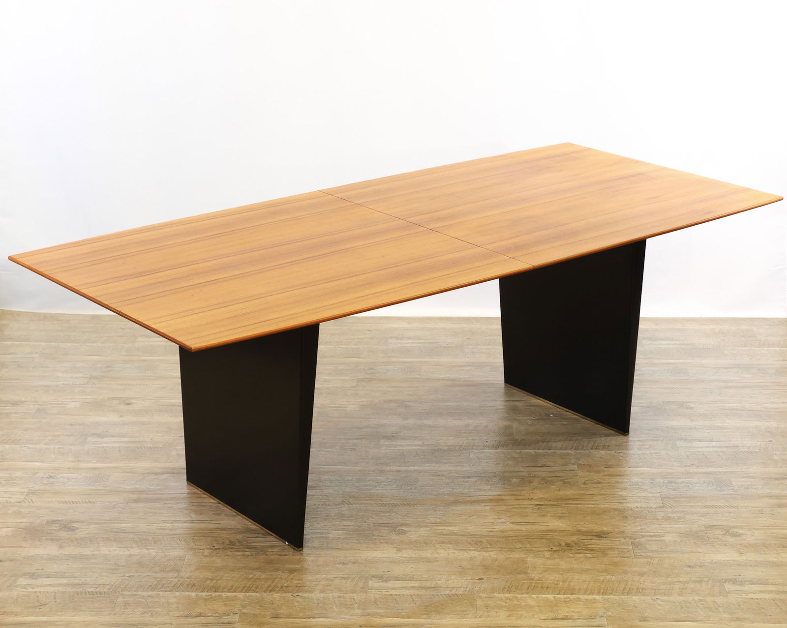 Edward Wormley for Dunbar Dining Table (1 of 18)