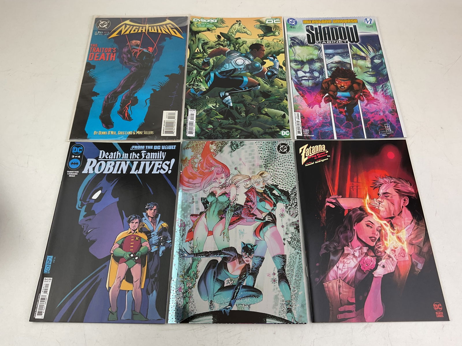 DC Comic Book Assortment - 2