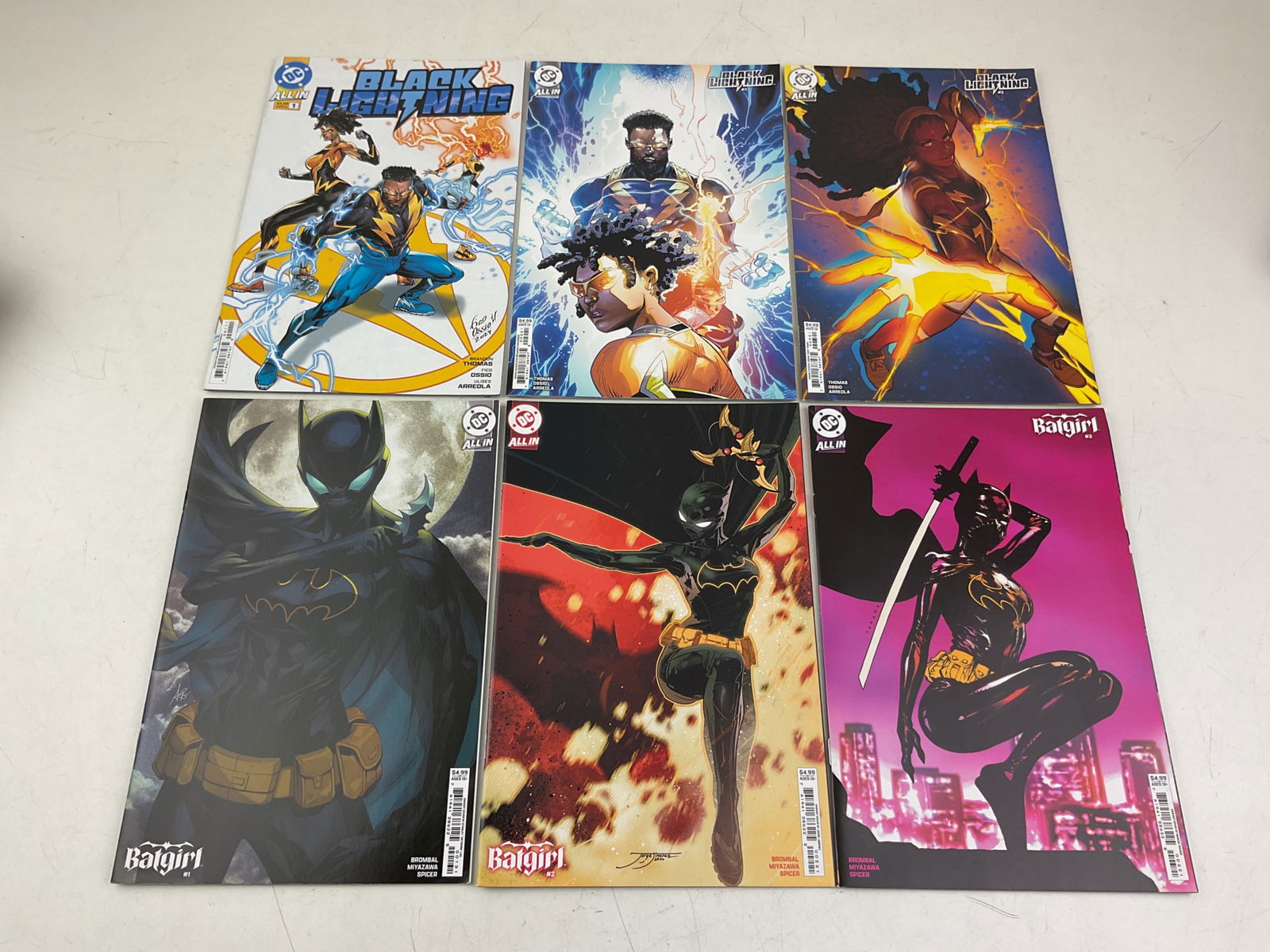 DC Comic Book Assortment - 5
