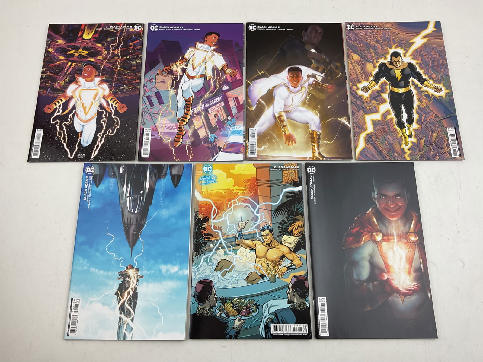 DC Comic Book Assortment - 4