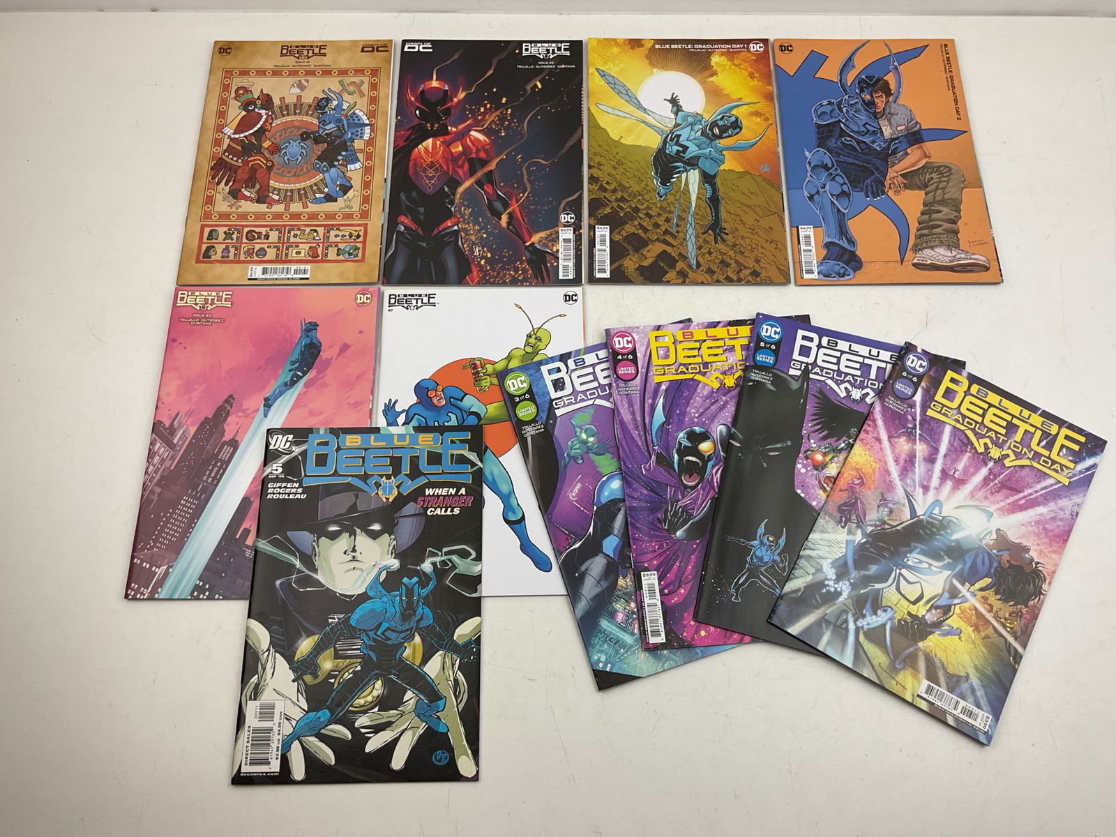 DC Comic Book Assortment - 8