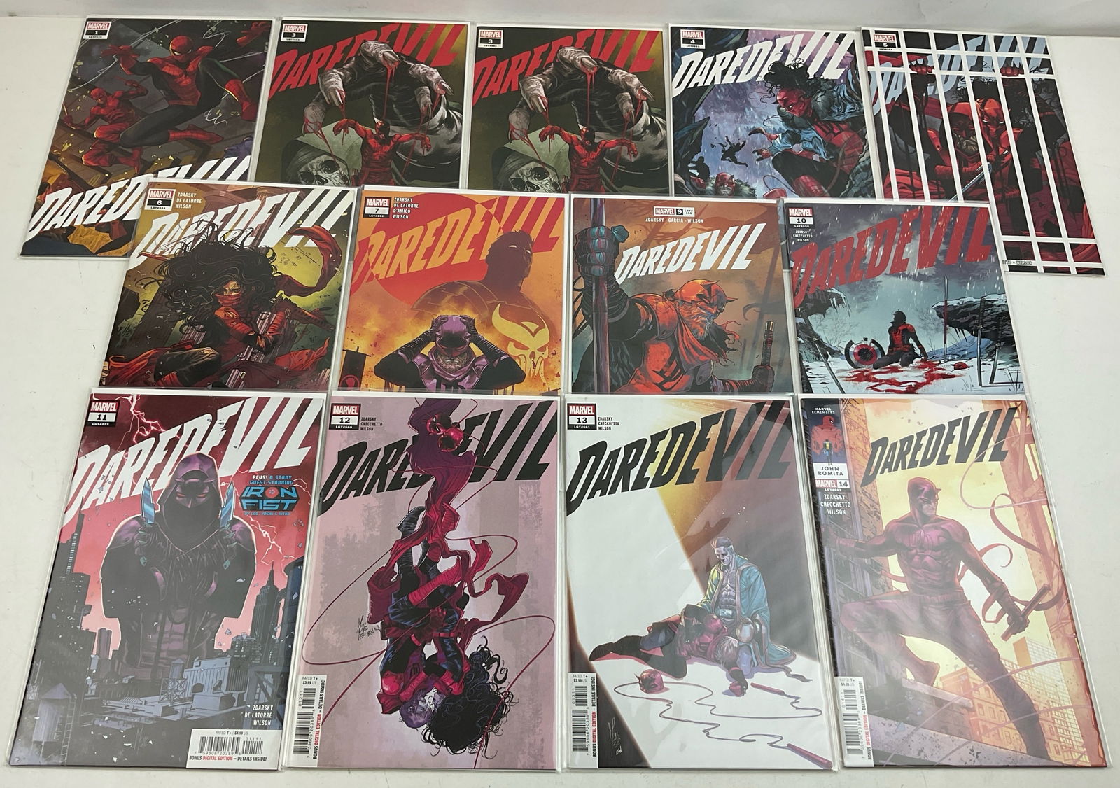 Daredevil Comics: (13) Assorted Daredevil Comics. Condition varies.