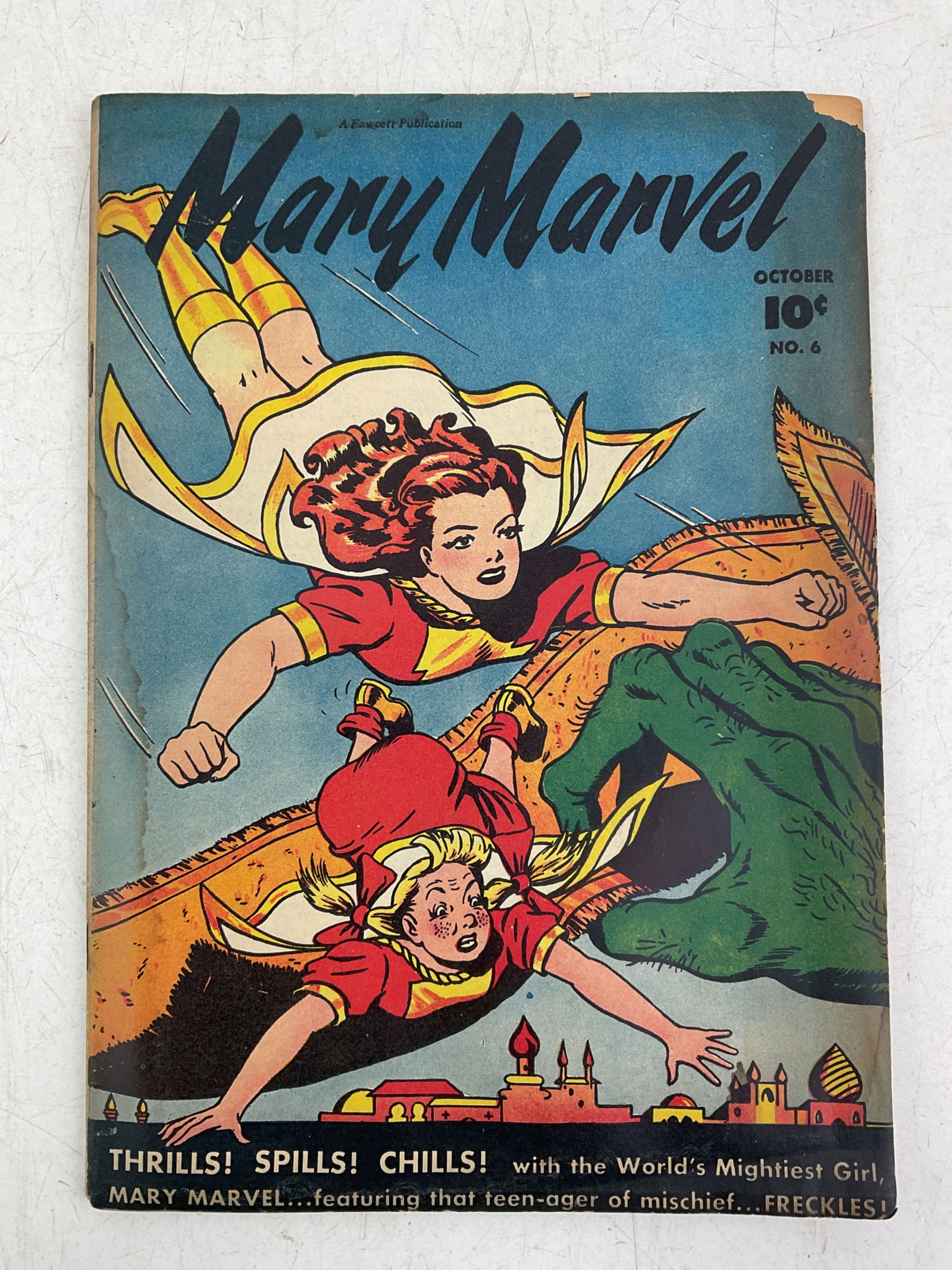 Mary Marvel #6 Golden Age: Mary Marvel #6 comic.