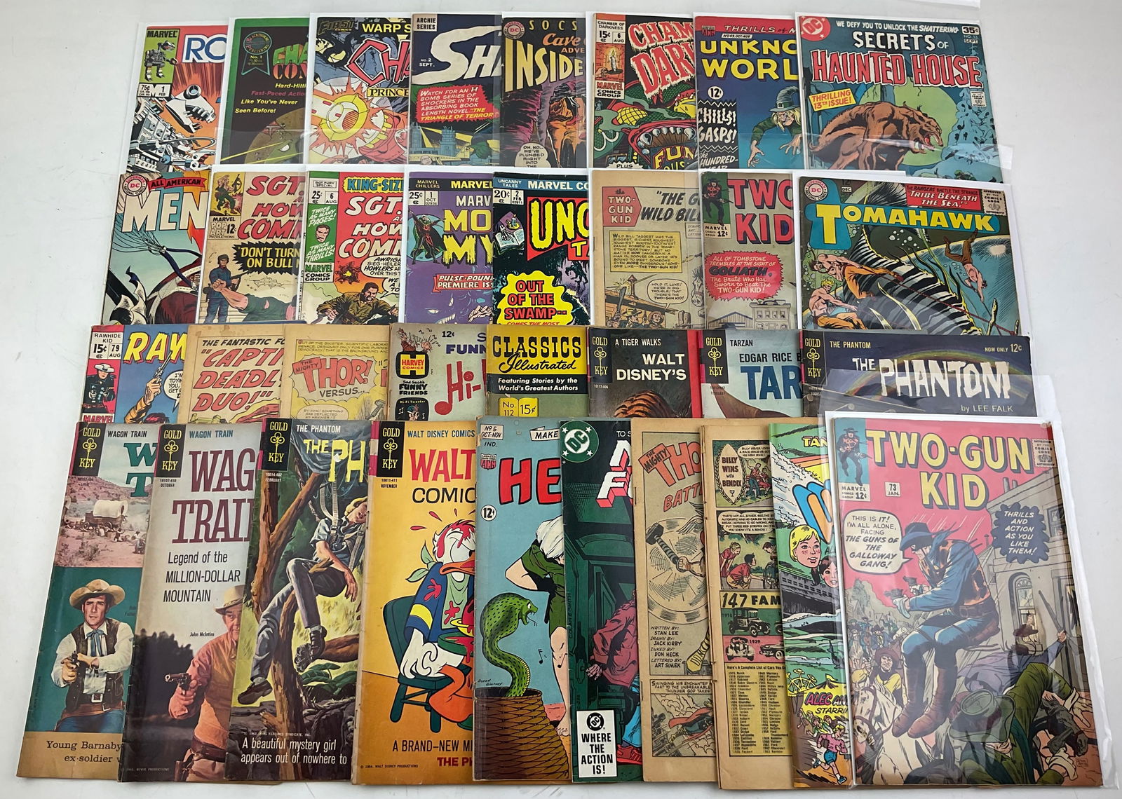 Marvel, DC, and Independent Comics (1 of 10)