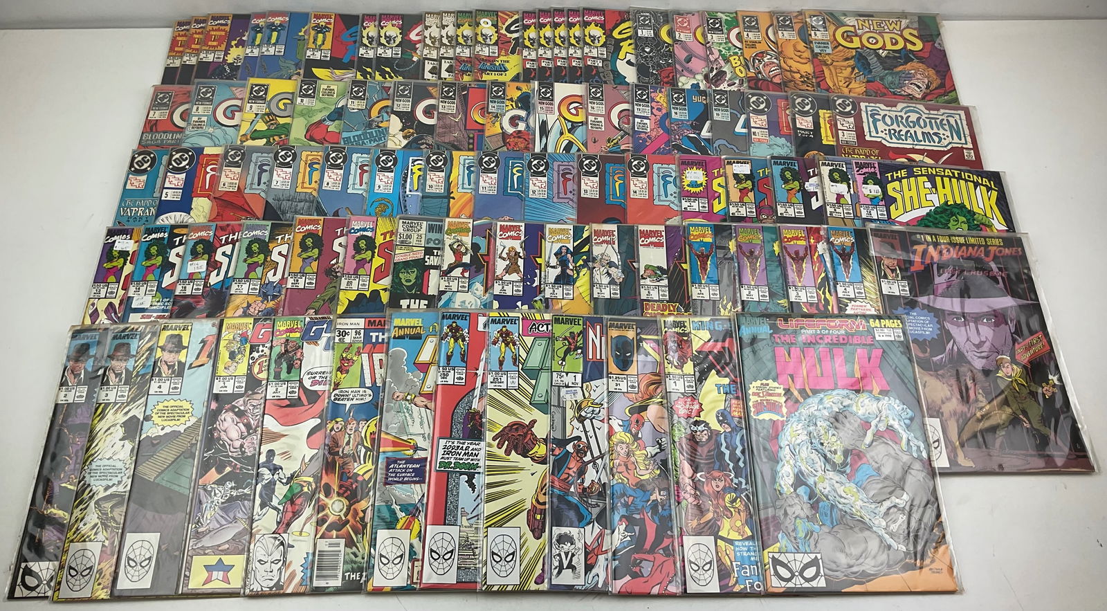 DC and Marvel Comics: (86) assorted DC and Marvel Comics including Ghost Rider, Forgotten Realms, She-Hulk and more. Condition varies.