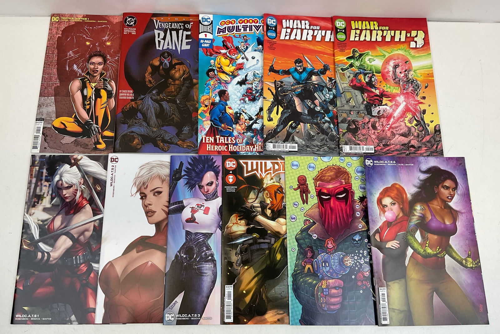 DC Comic Book Assortment - 5