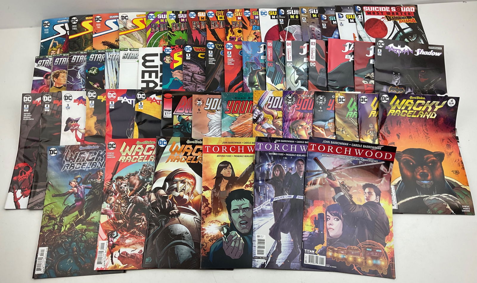 DC Comic Book Assortment - 5