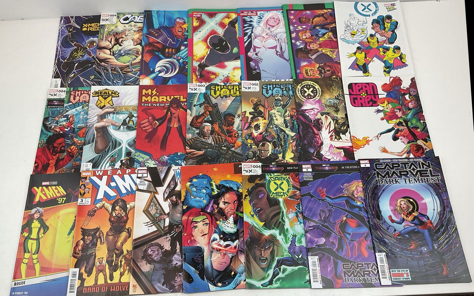 DC Comic Book Assortment - 11