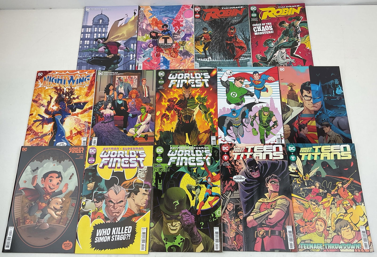 DC Comic Book Assortment - 7