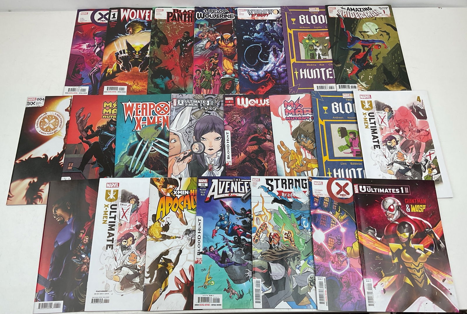 DC Comic Book Assortment - 7
