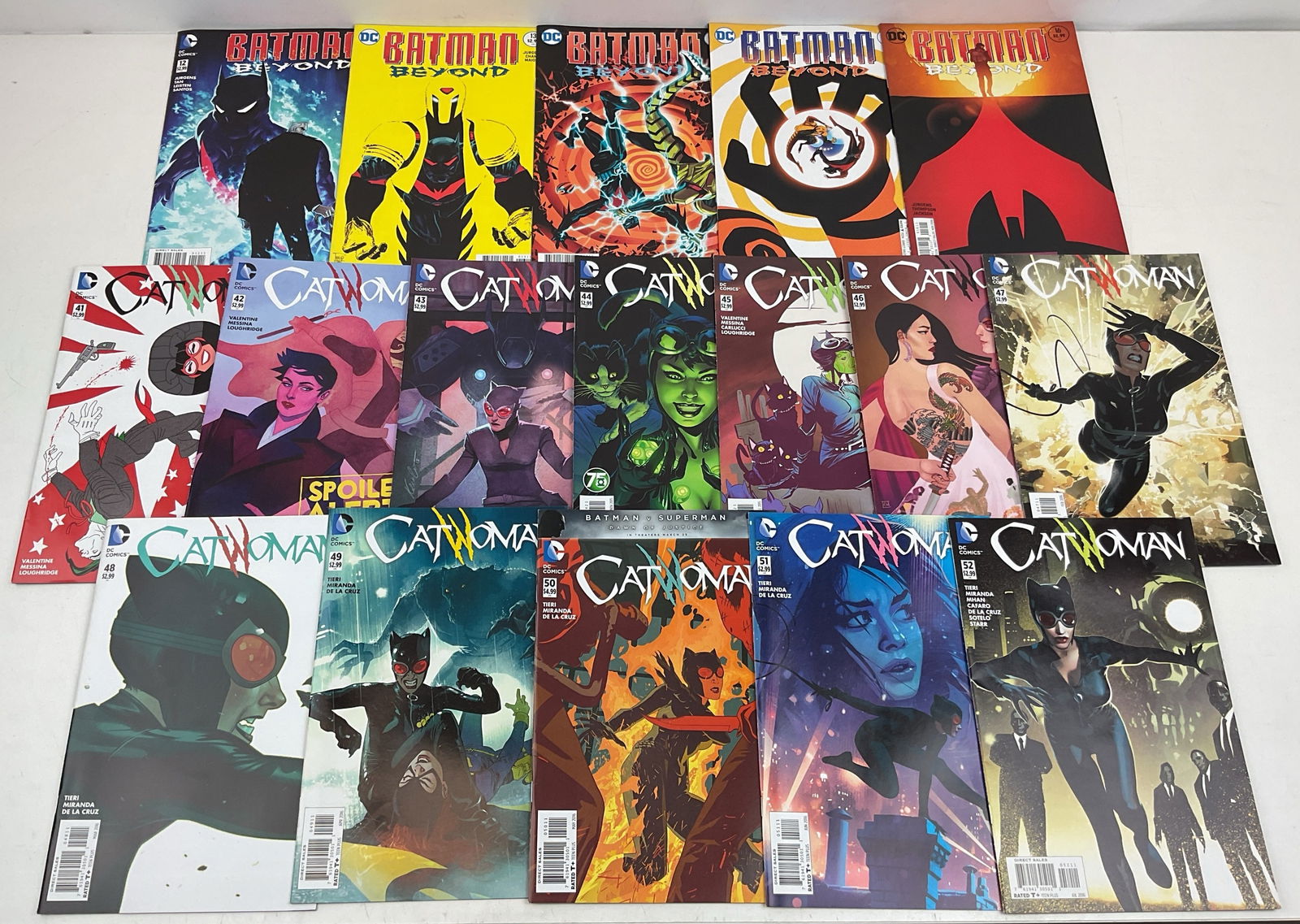 DC Comic Book Assortment - 12