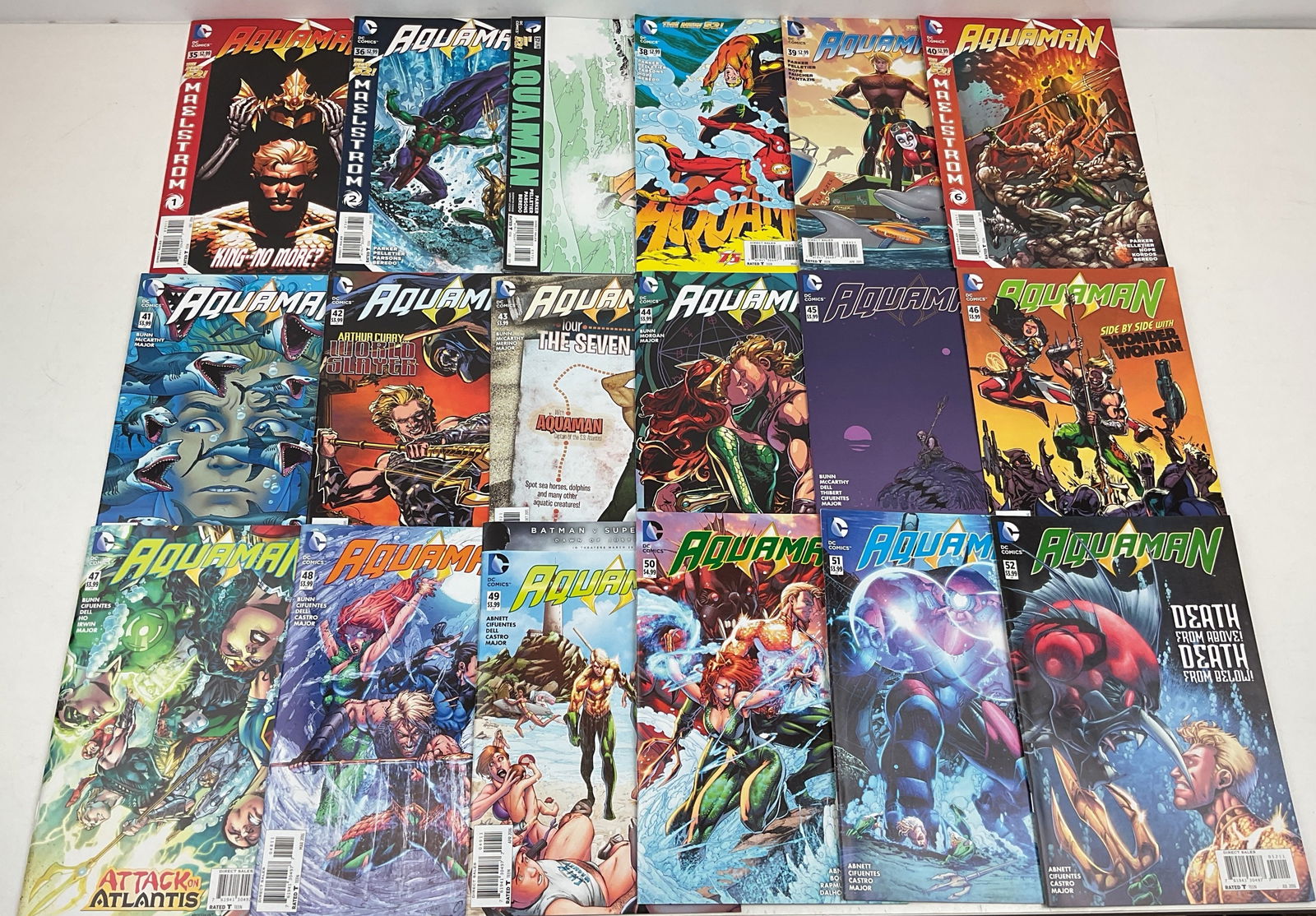 DC Comic Book Assortment - 8