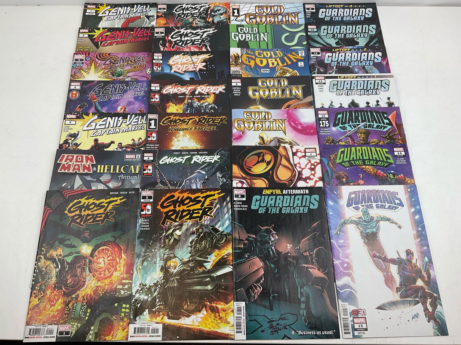 Marvel Comic Book Assortment - 12
