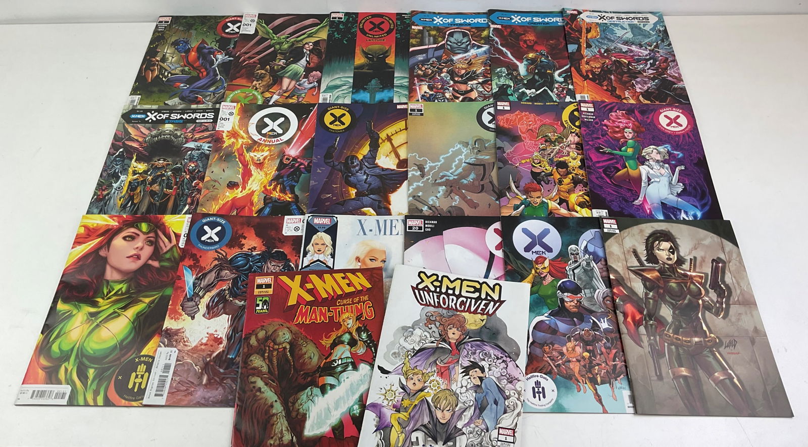 Marvel Comic Book Assortment - 18